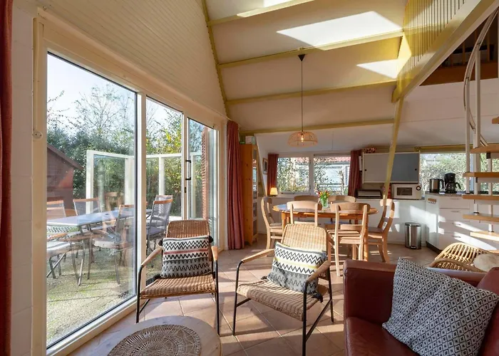 Near Groote Keeten 펜션 칼란트소그