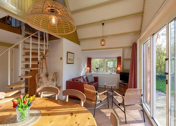 Near Groote Keeten 펜션 *